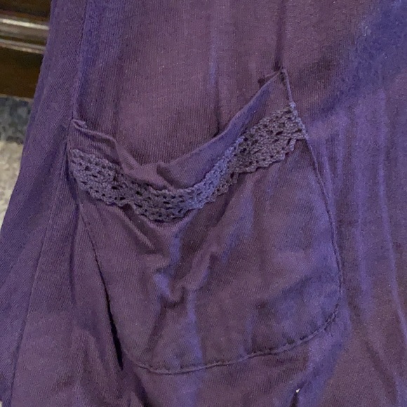 Women’s top - Picture 4 of 5